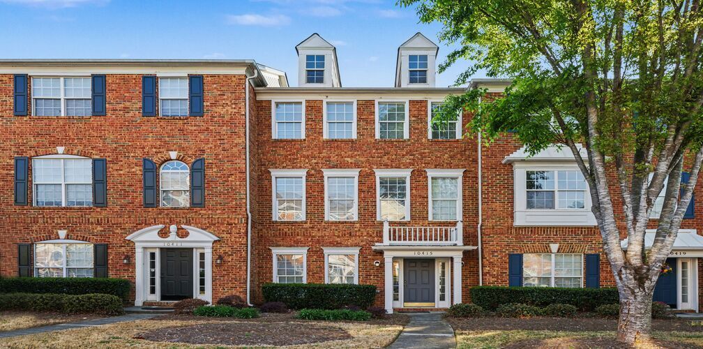 10415 Winslet Dr, Charlotte, NC 28277